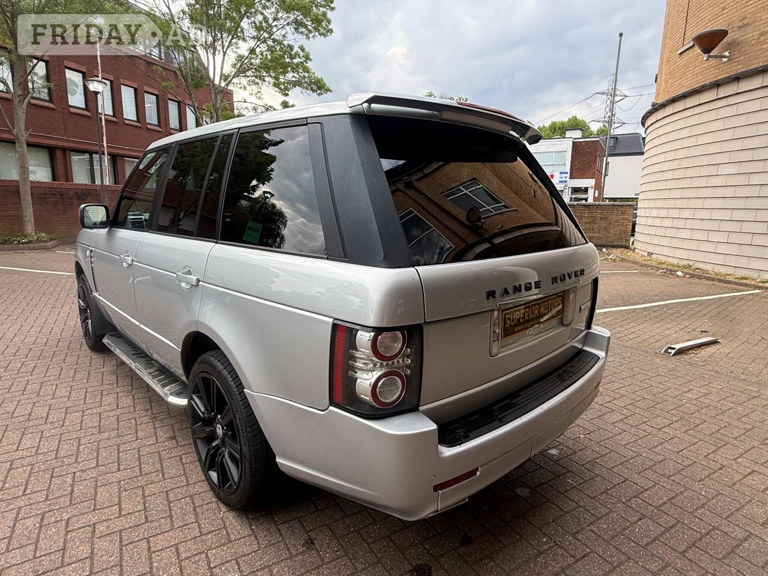 Land Rover Range Rover 2012 - Cars