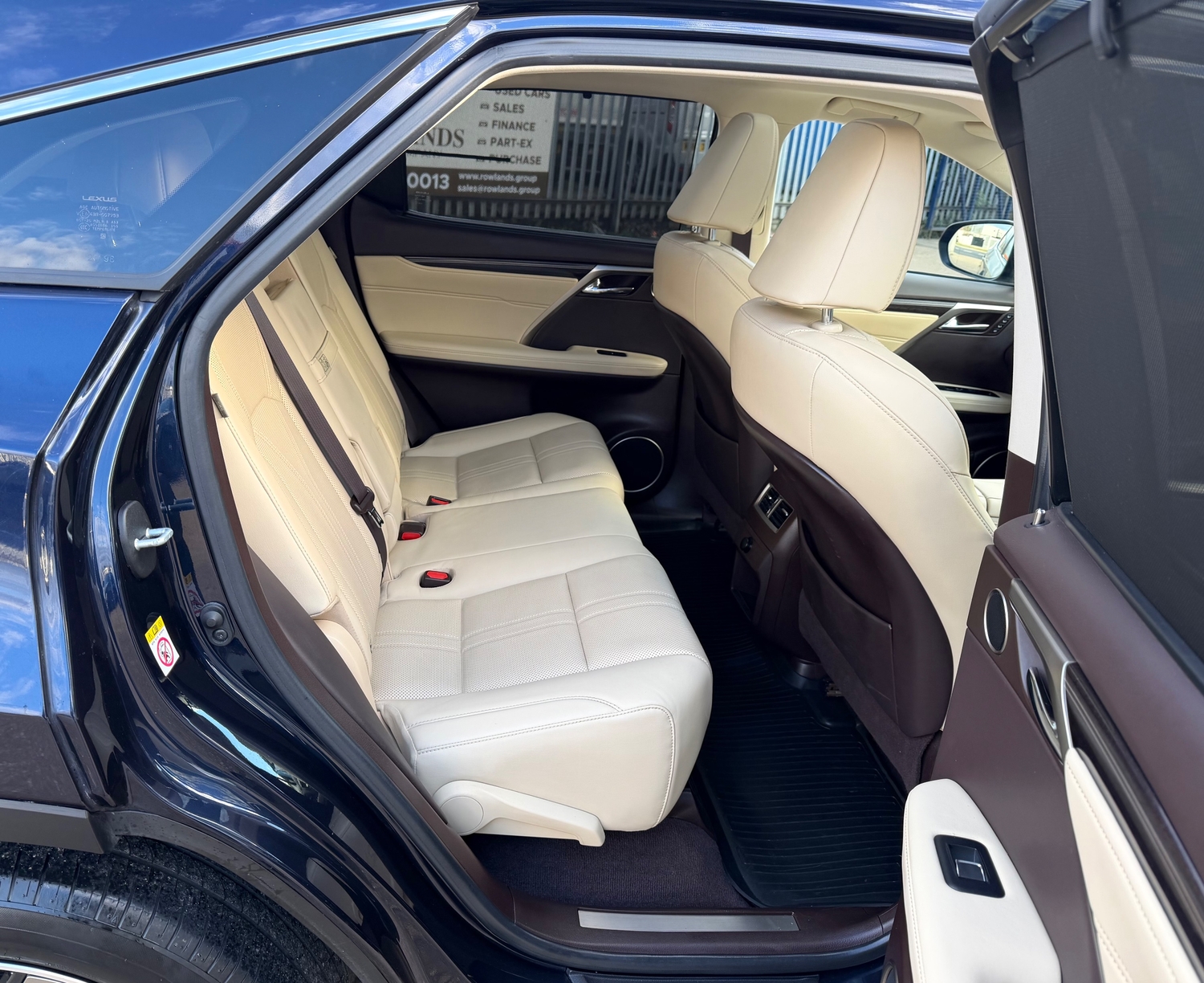 [ berth ]Lexus RX