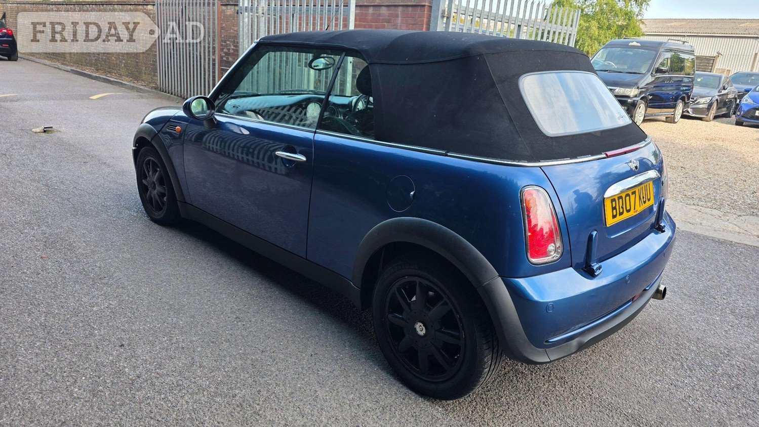 Mini Convertible 2007 - Cars in Leighton Buzzard