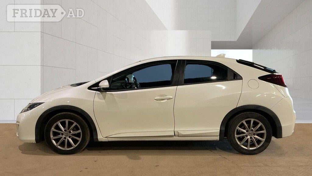 Honda Civic 2016 - Cars in Winchester