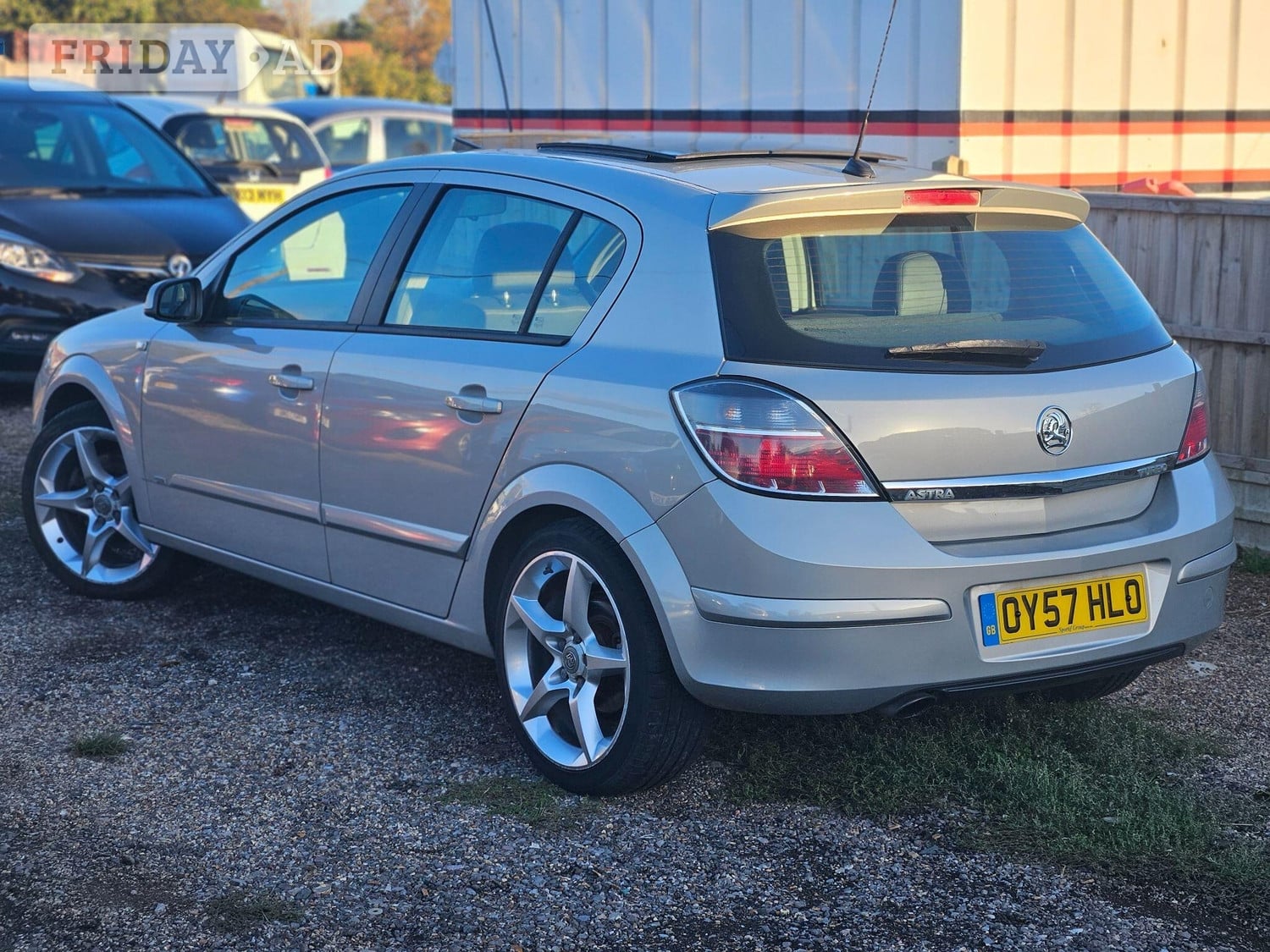 [ berth ]Vauxhall Astra
