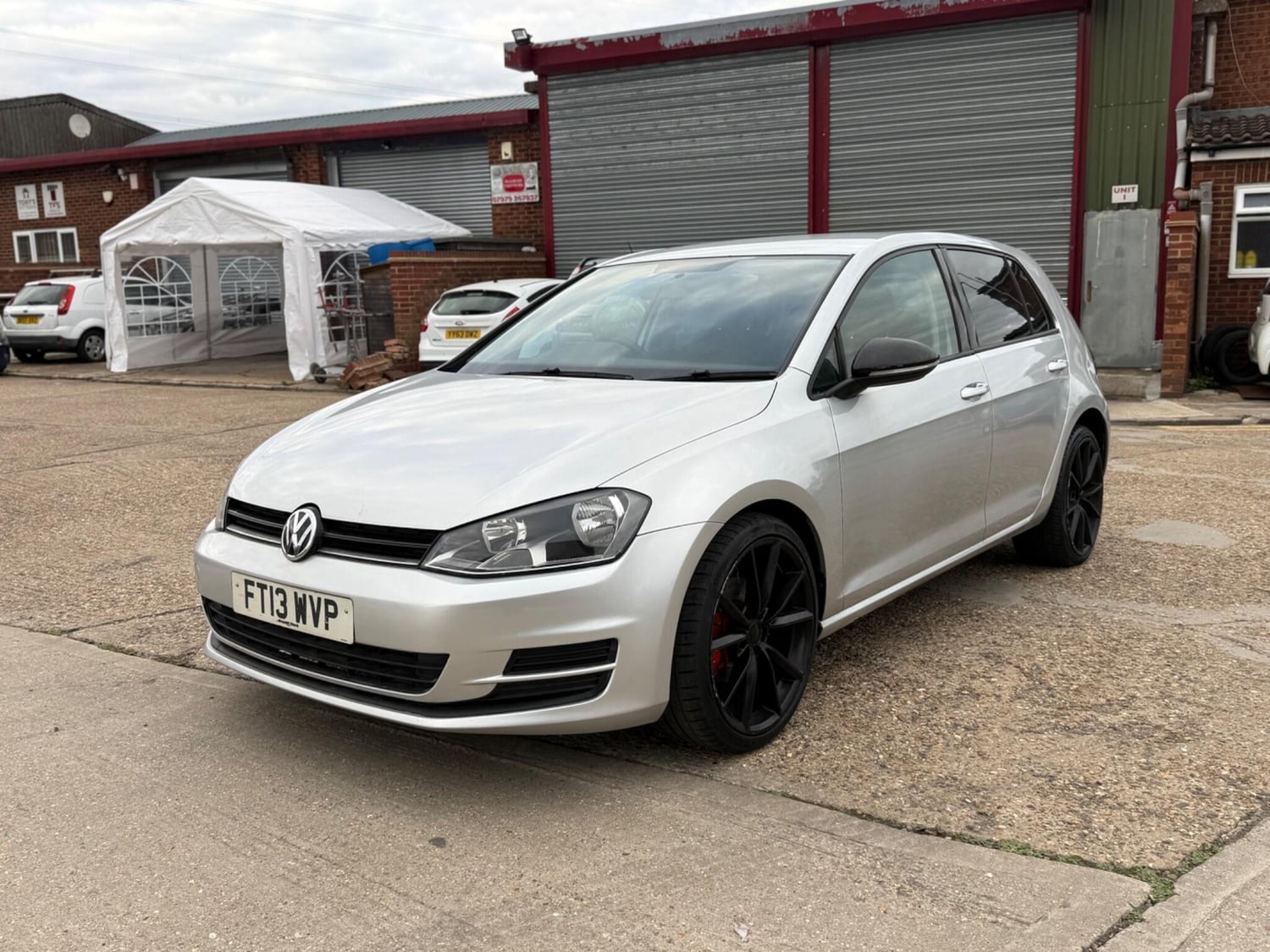 [ berth ]Volkswagen Golf