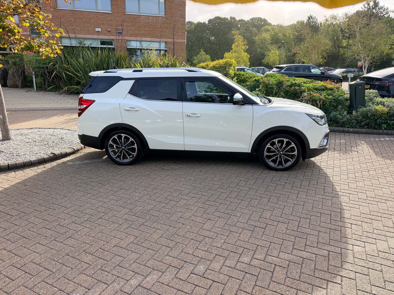 Ssangyong Tivoli 2017 - Cars