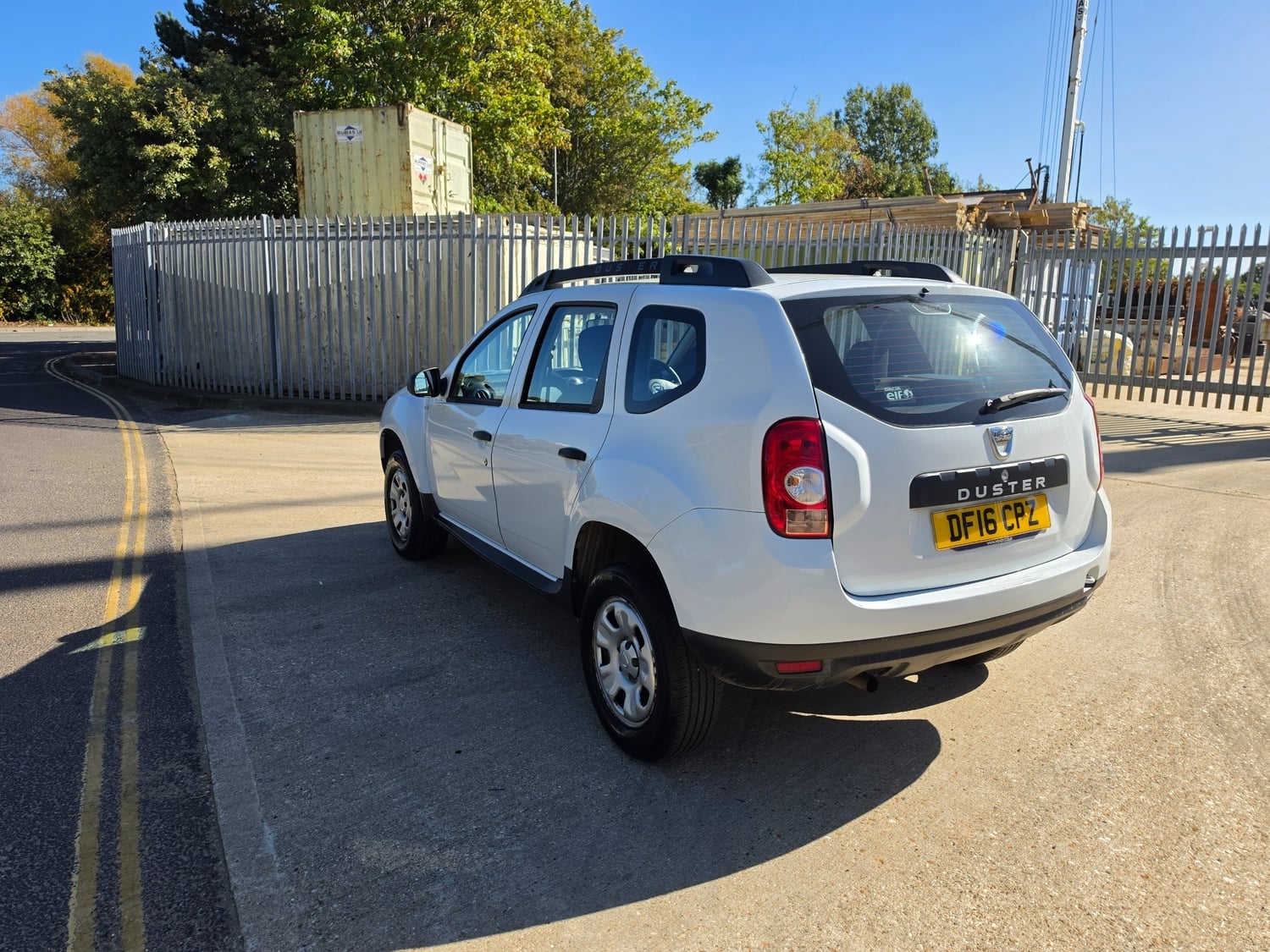 Dacia Duster 2016 - Cars in Portsmouth