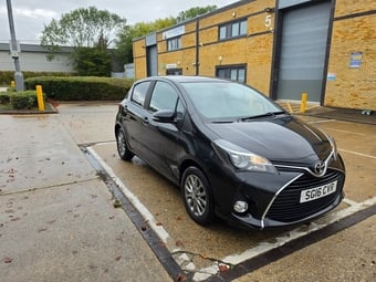 Toyota Yaris 2016