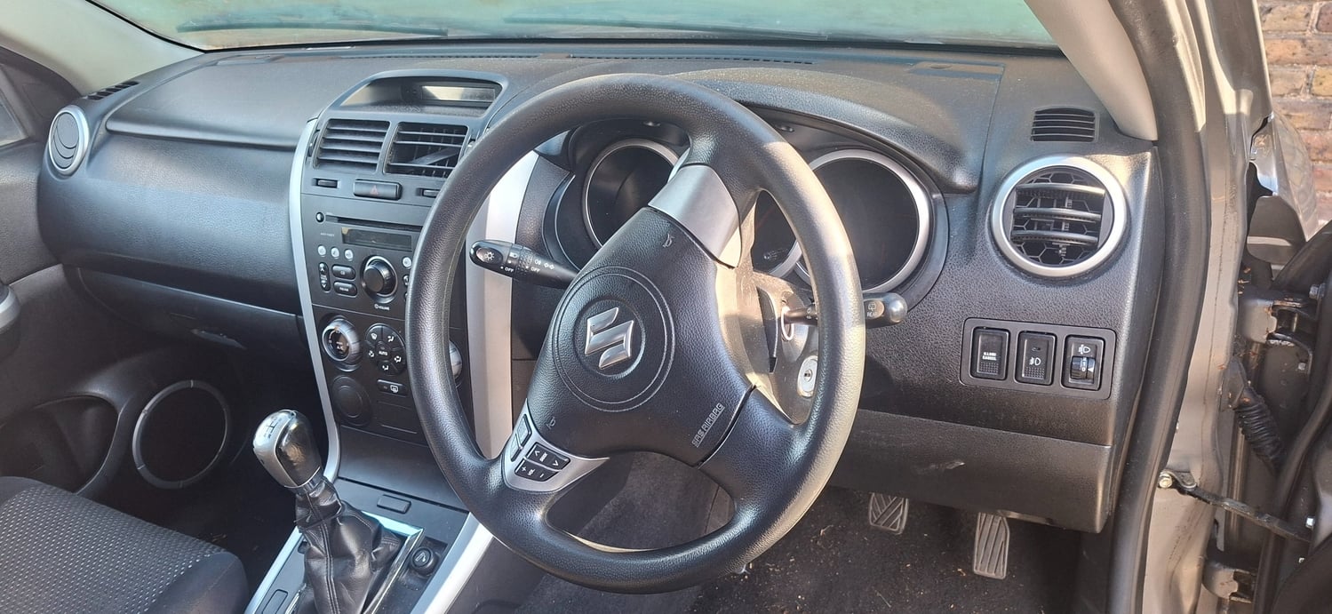 Suzuki Grand Vitara 2007 - Cars in Sutton