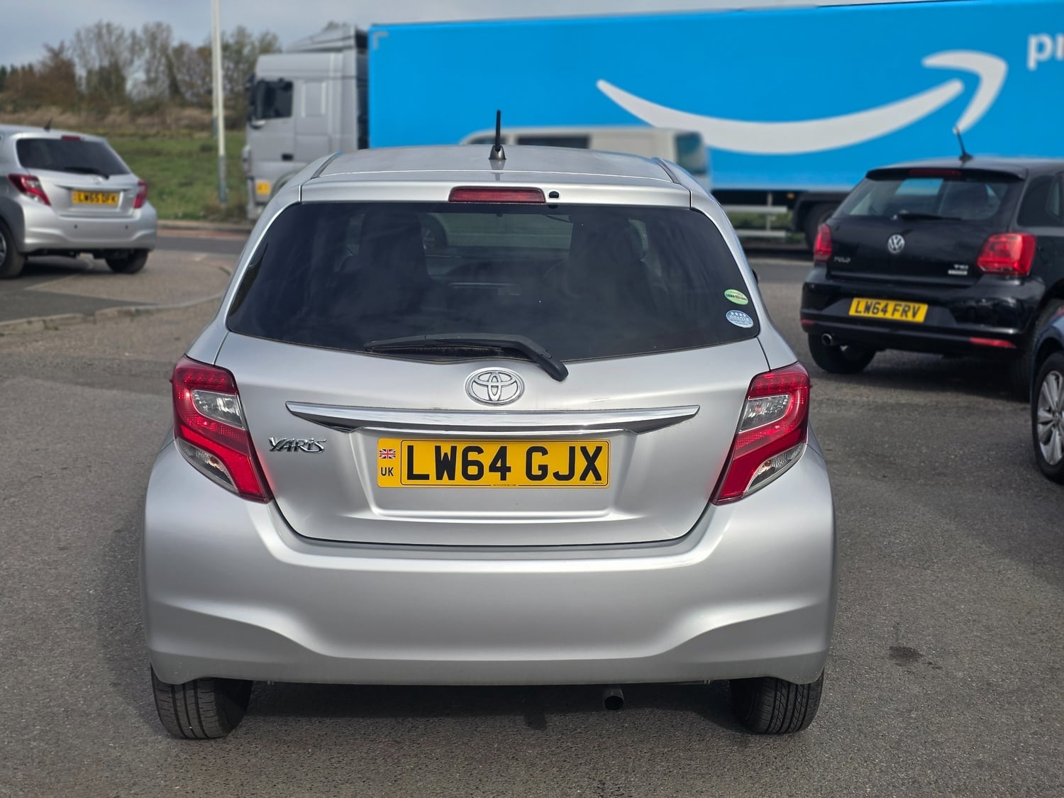 Toyota Yaris 2014 - Cars