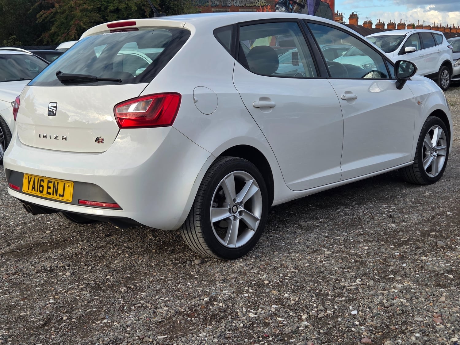 [ berth ]SEAT Ibiza