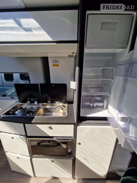 [3 berth ]Adria Twin Supreme 640 SLB
