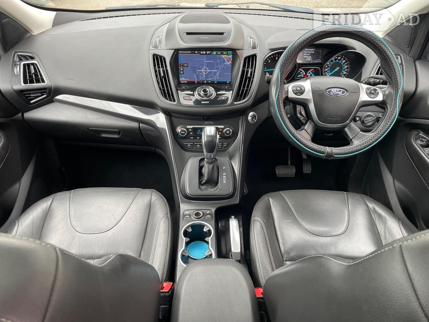 [ berth ]Ford Kuga
