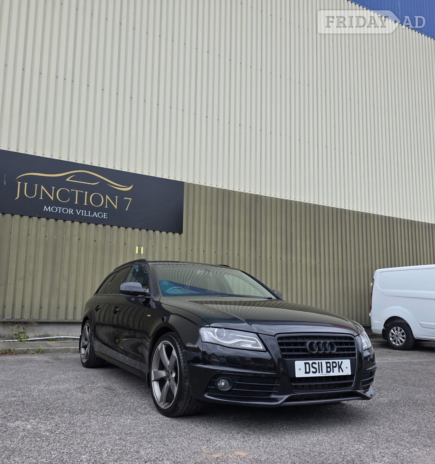 [ berth ]Audi A4 Avant
