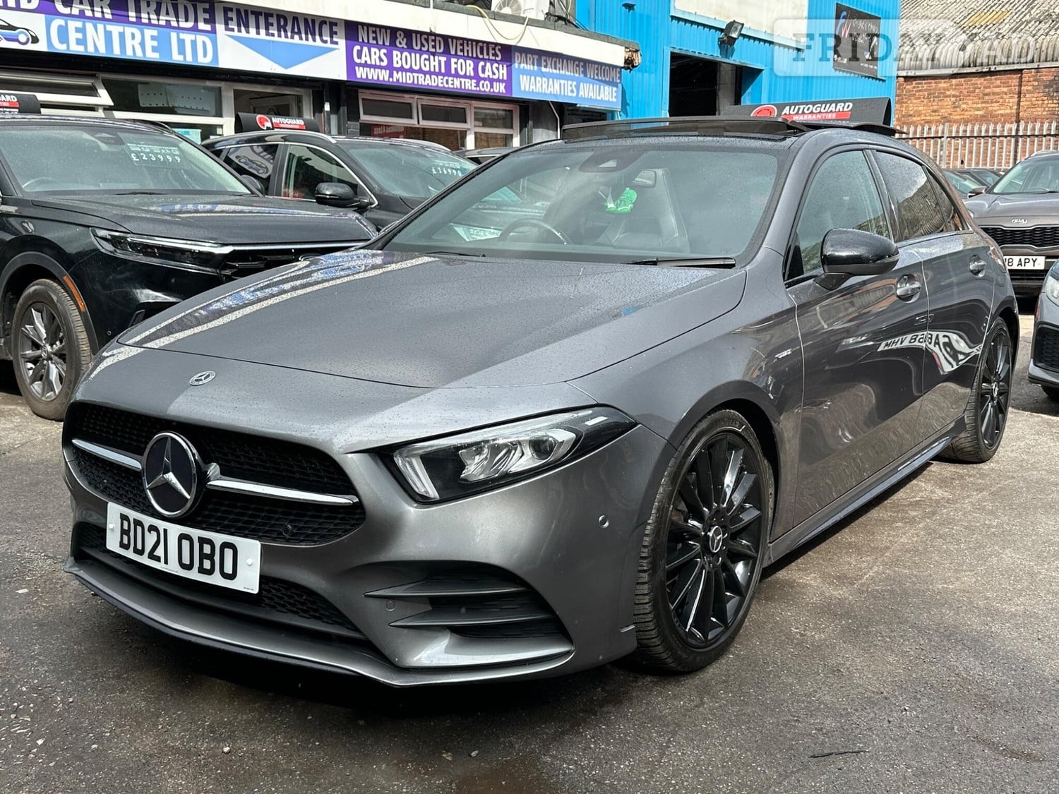 [ berth ]Mercedes-Benz A Class