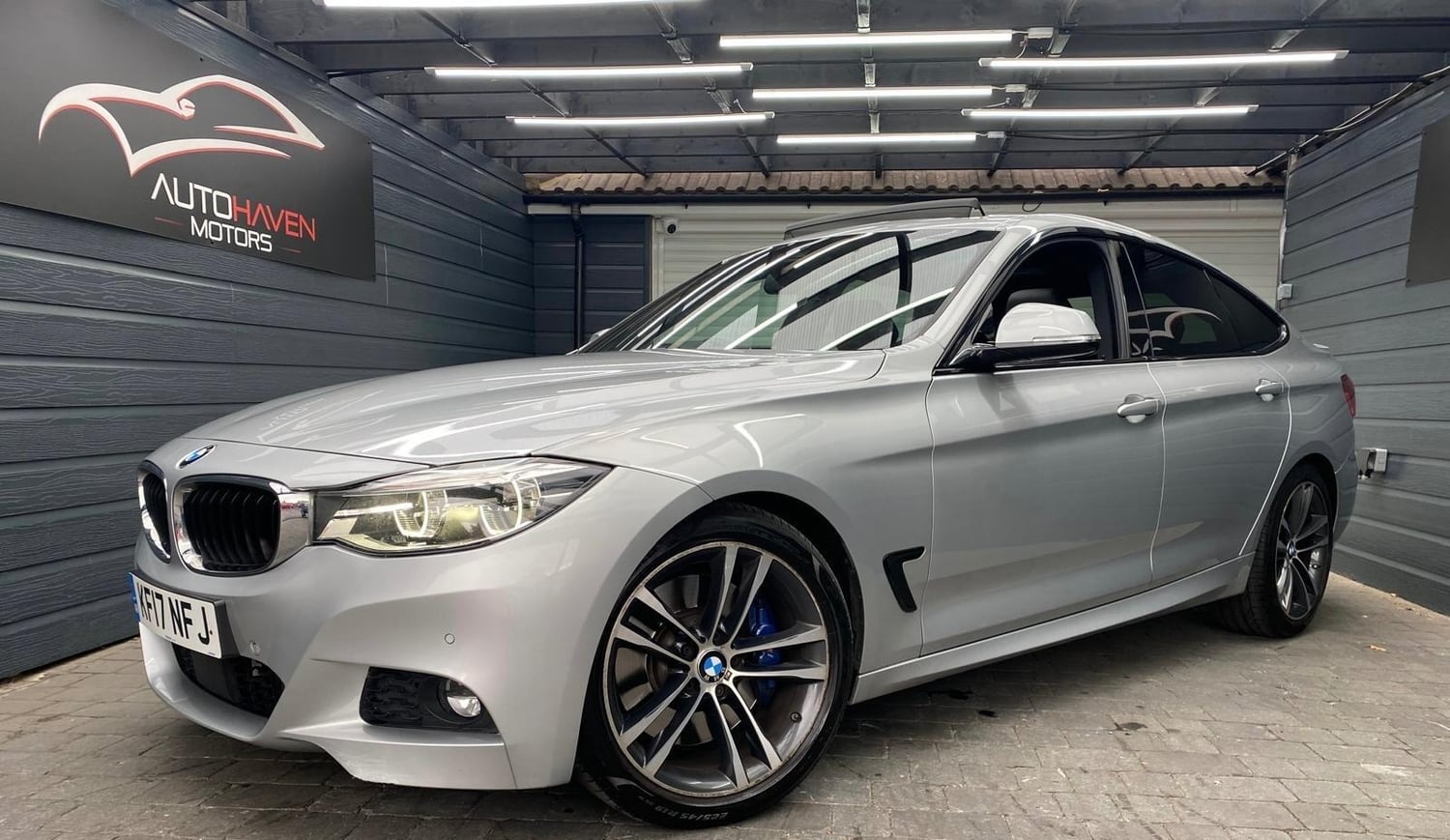 [ berth ]BMW 3 Series Gran Turismo
