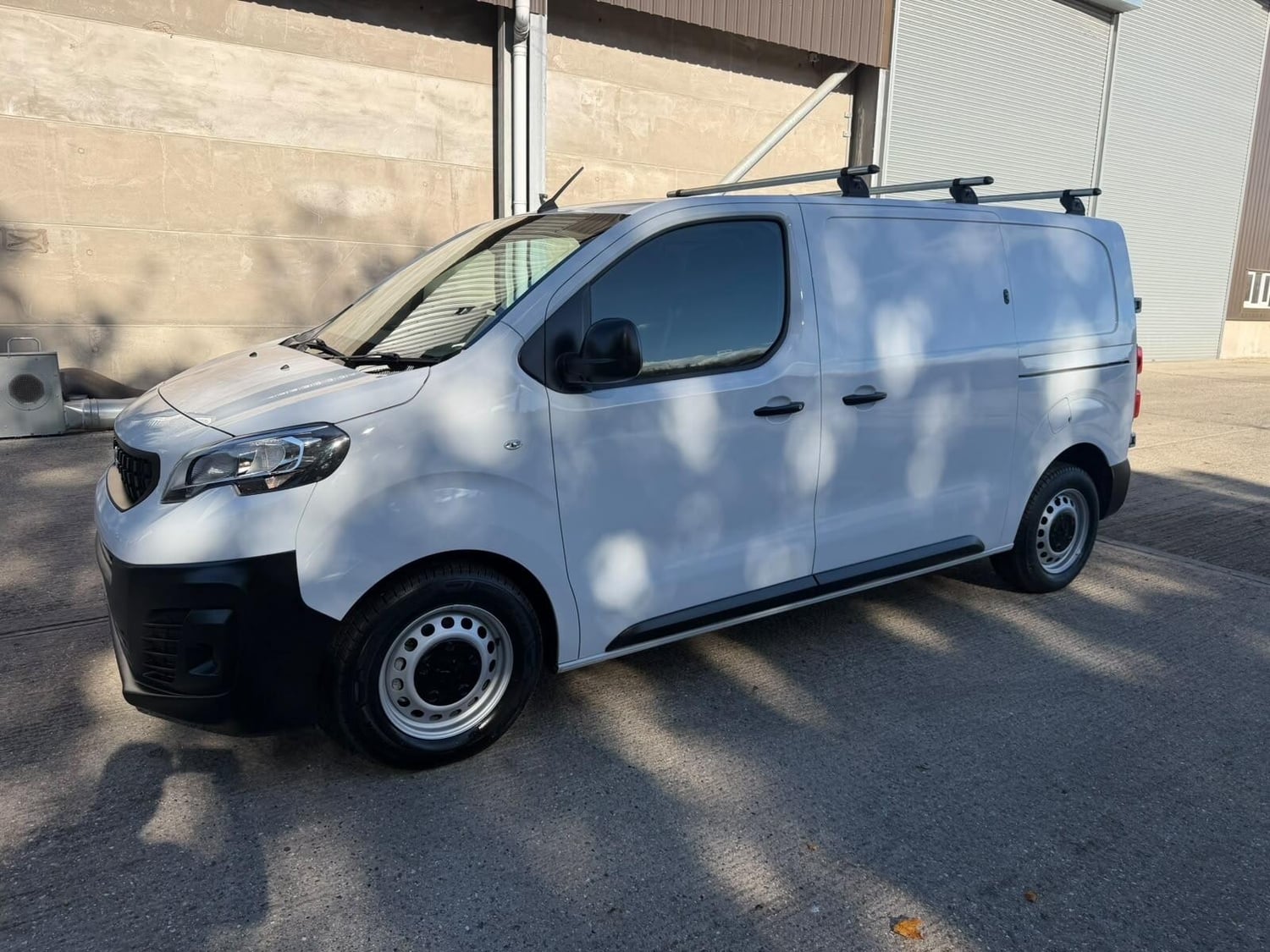 Peugeot Expert 2023 - Vans & Commercial Vehicles
