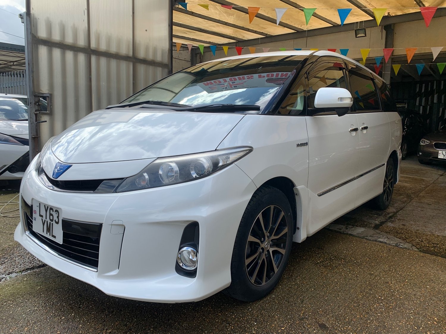 [ berth ]Toyota Estima