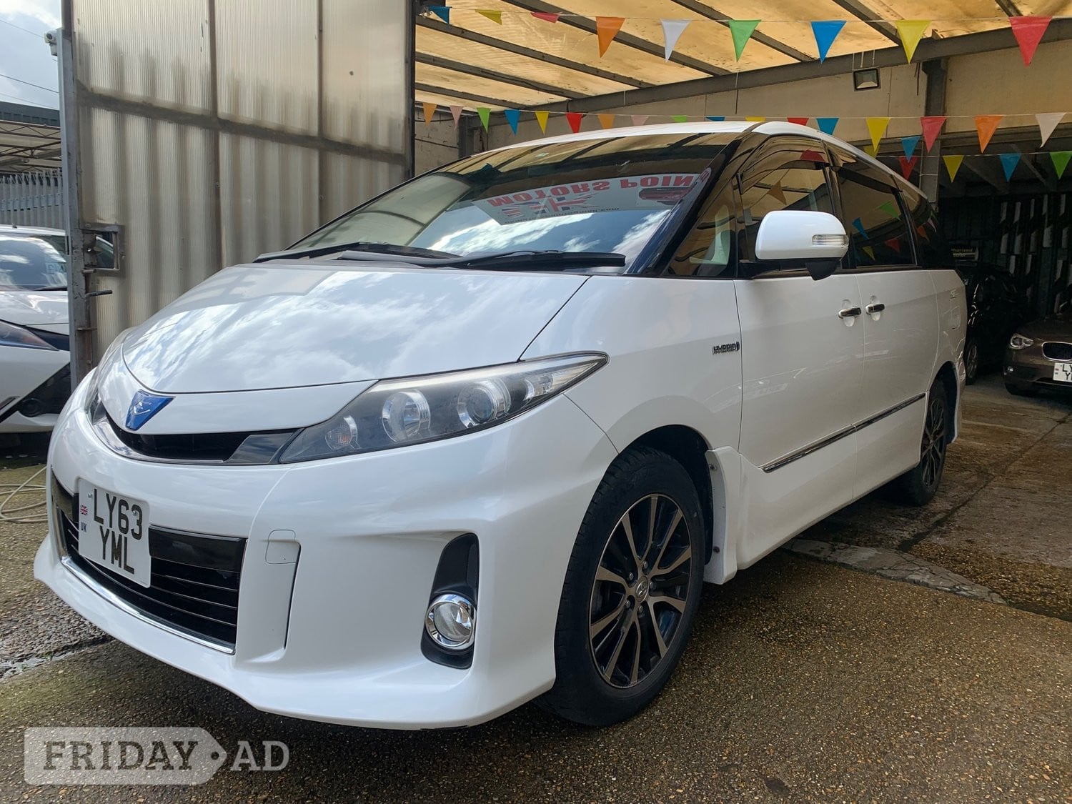 [ berth ]Toyota Estima