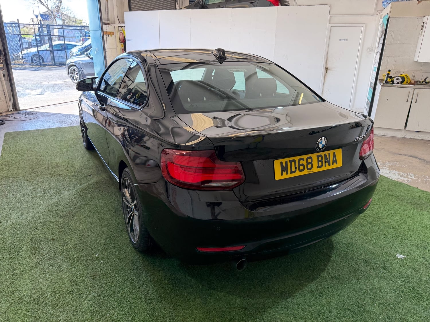 BMW 2 Series 2018 - Cars in Dewsbury