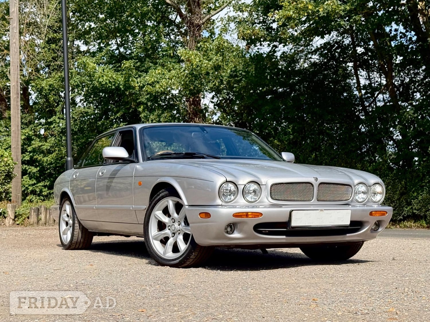 Jaguar XJ 2002 - Cars