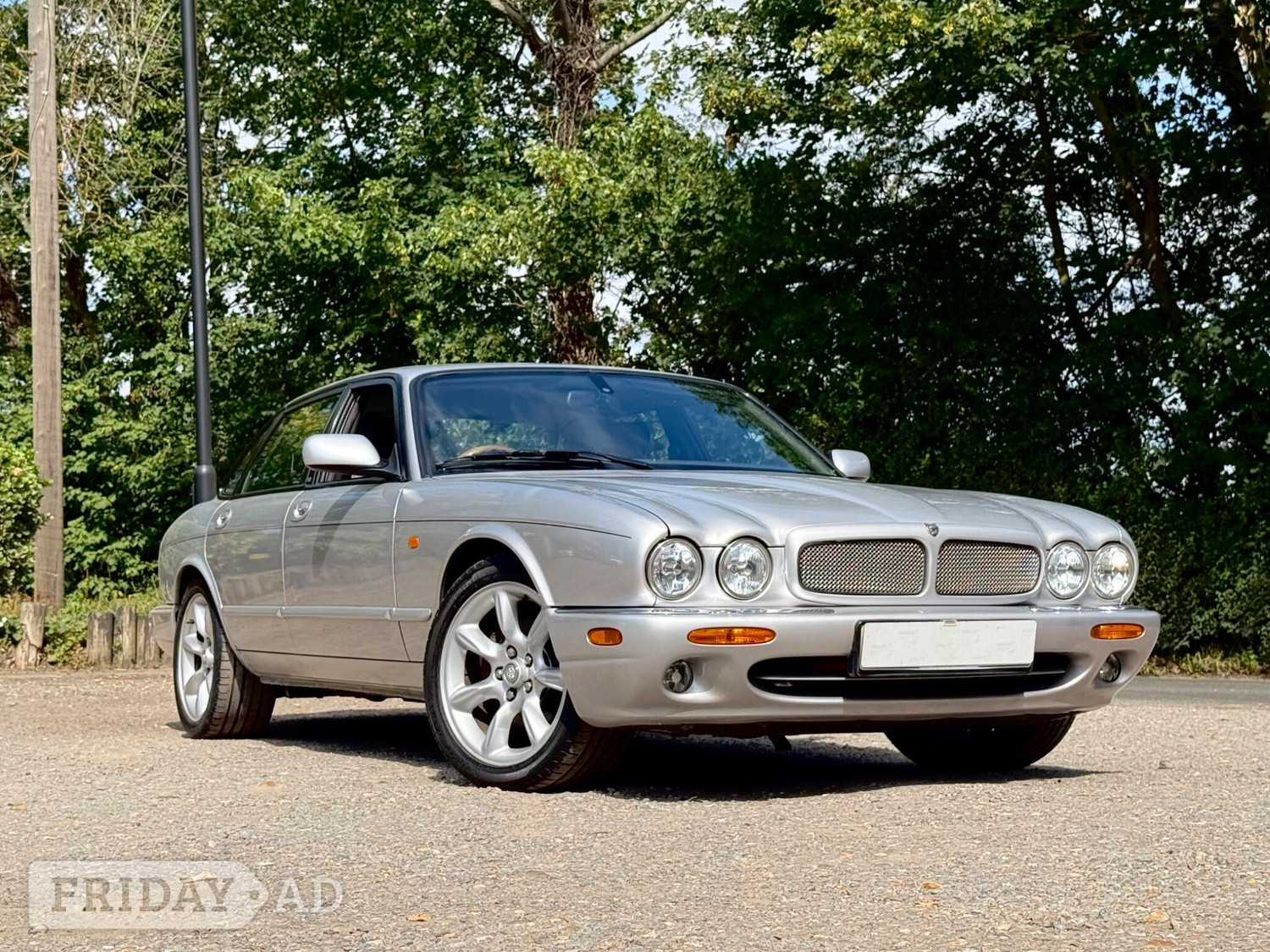 Jaguar XJ 2002 - Cars