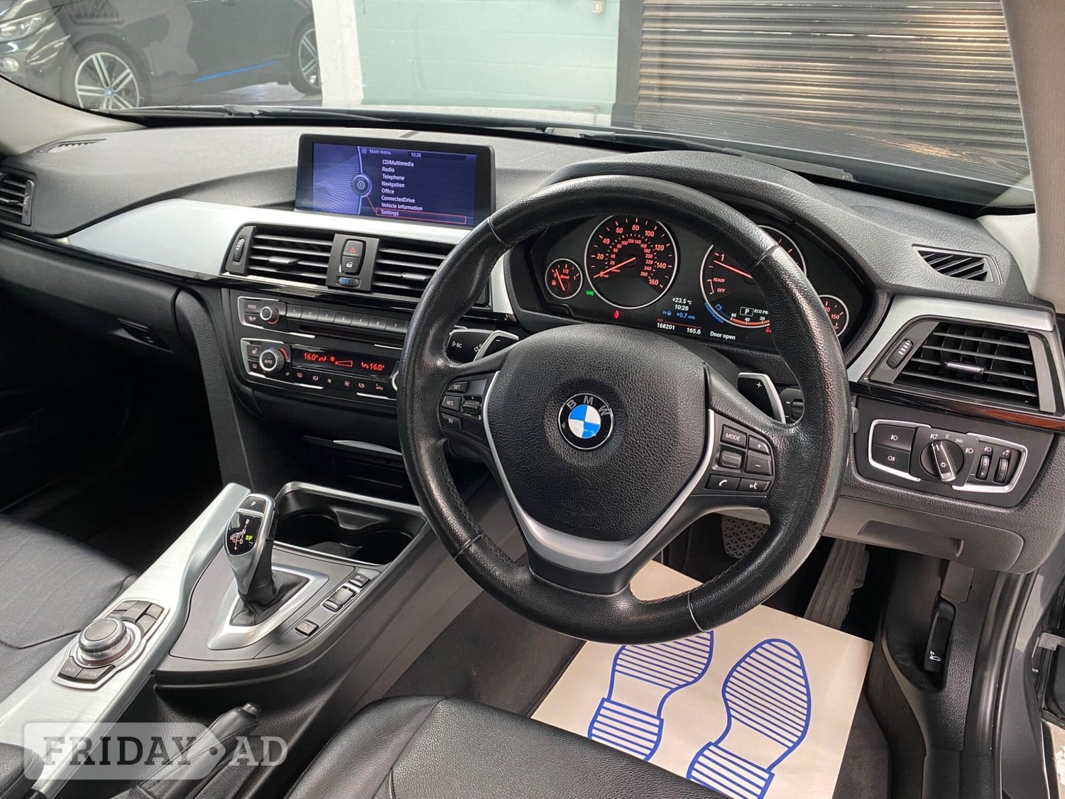 [ berth ]BMW 3 Series