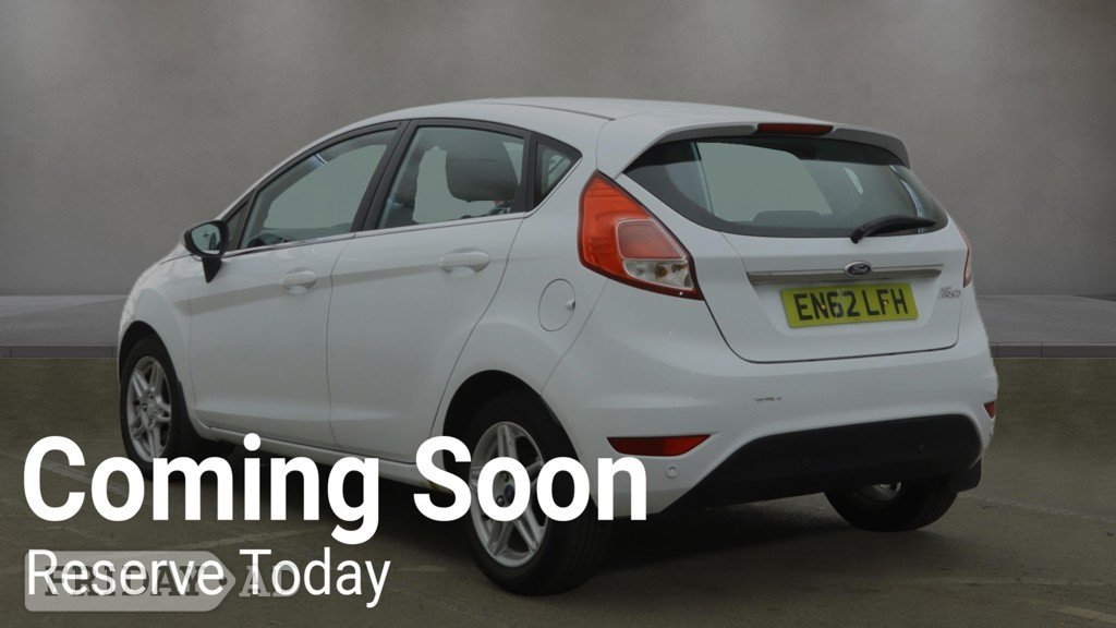 [ berth ]Ford Fiesta