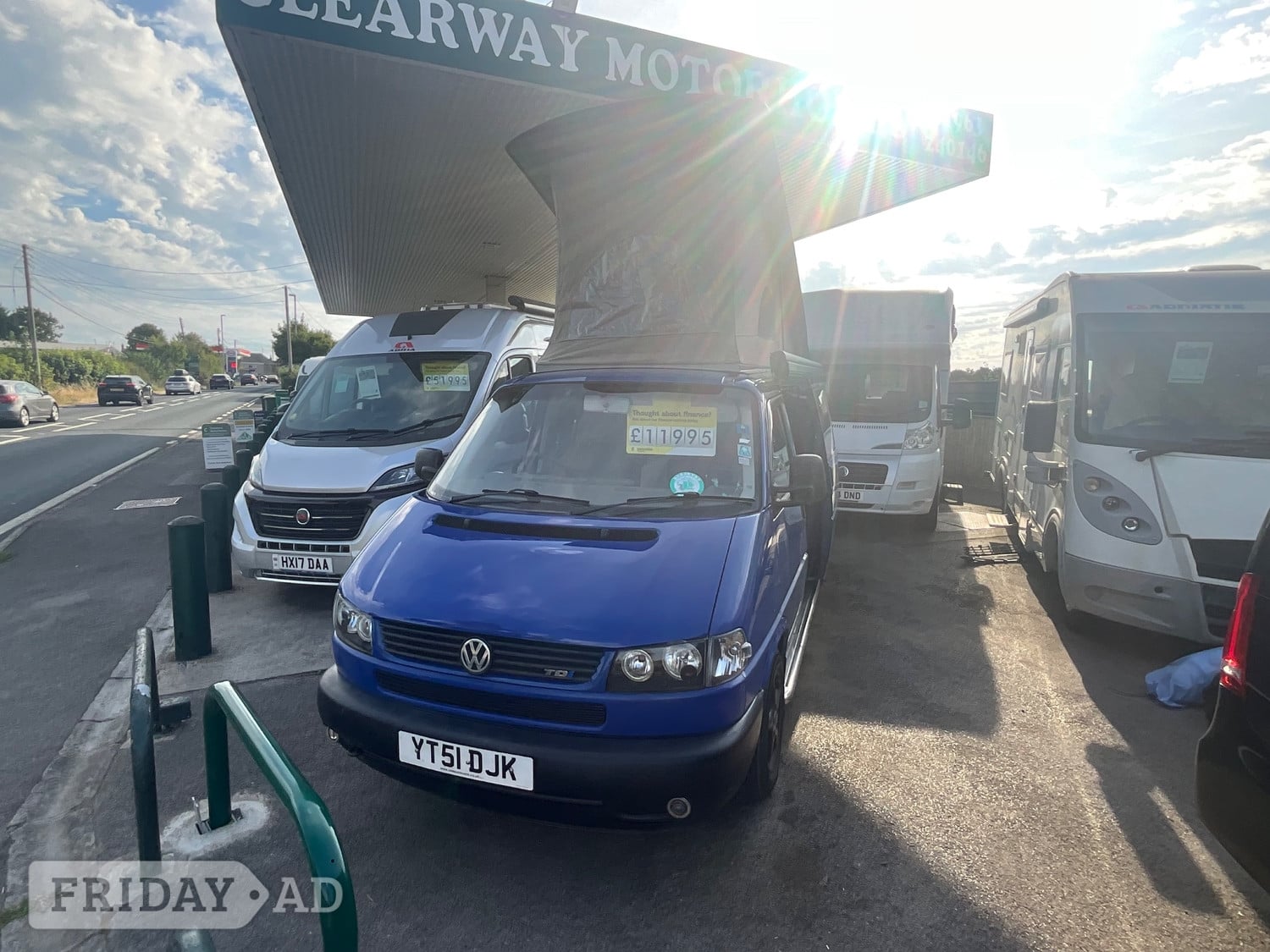[ berth ]Volkswagen Caravelle