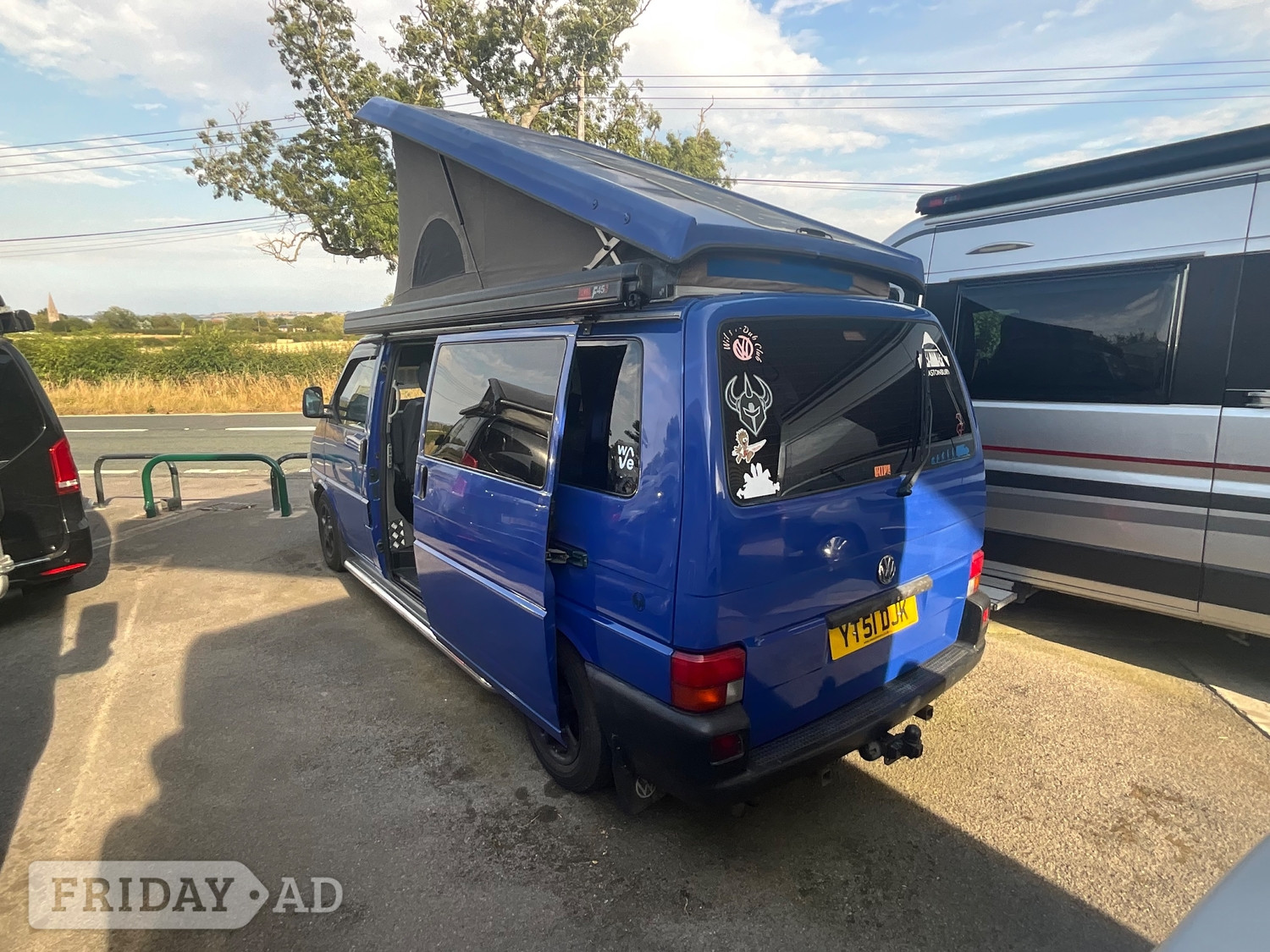Volkswagen Caravelle 2001 - Motorhomes & Caravans in Somerton