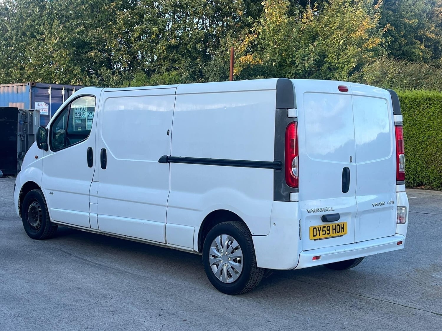 Vauxhall Vivaro 2009 - Vans & Commercial Vehicles in Leeds