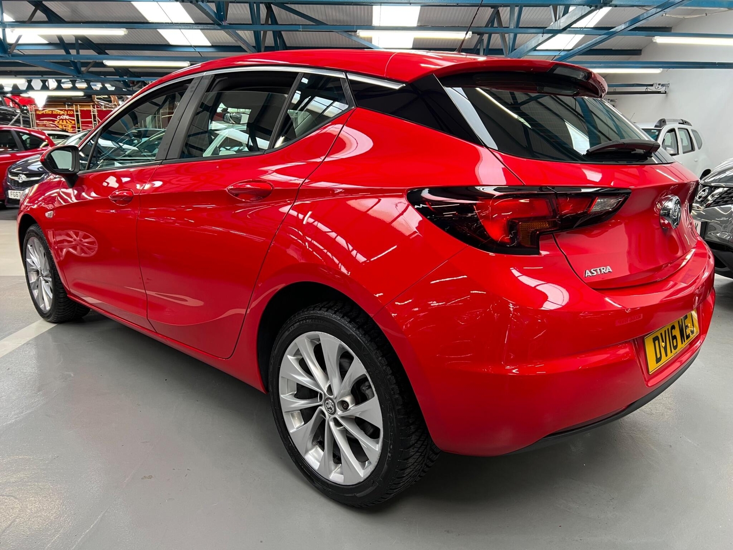 Vauxhall Astra 2016 - Cars