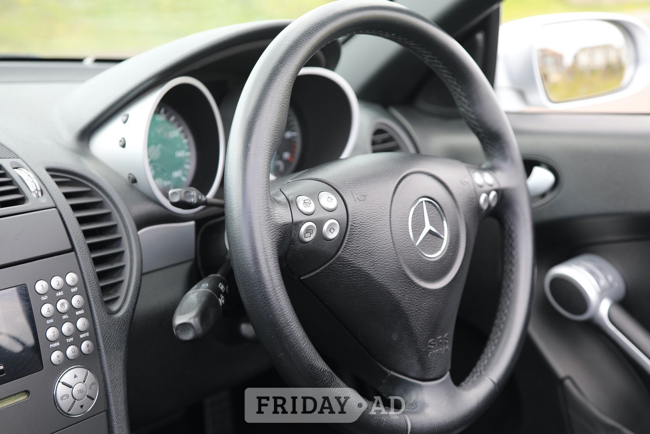 [ berth ]Mercedes-Benz SLK