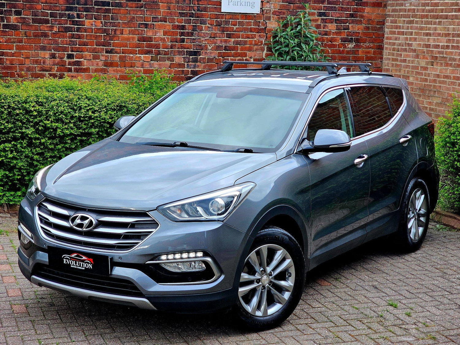 Hyundai Santa Fe 2016 - Cars