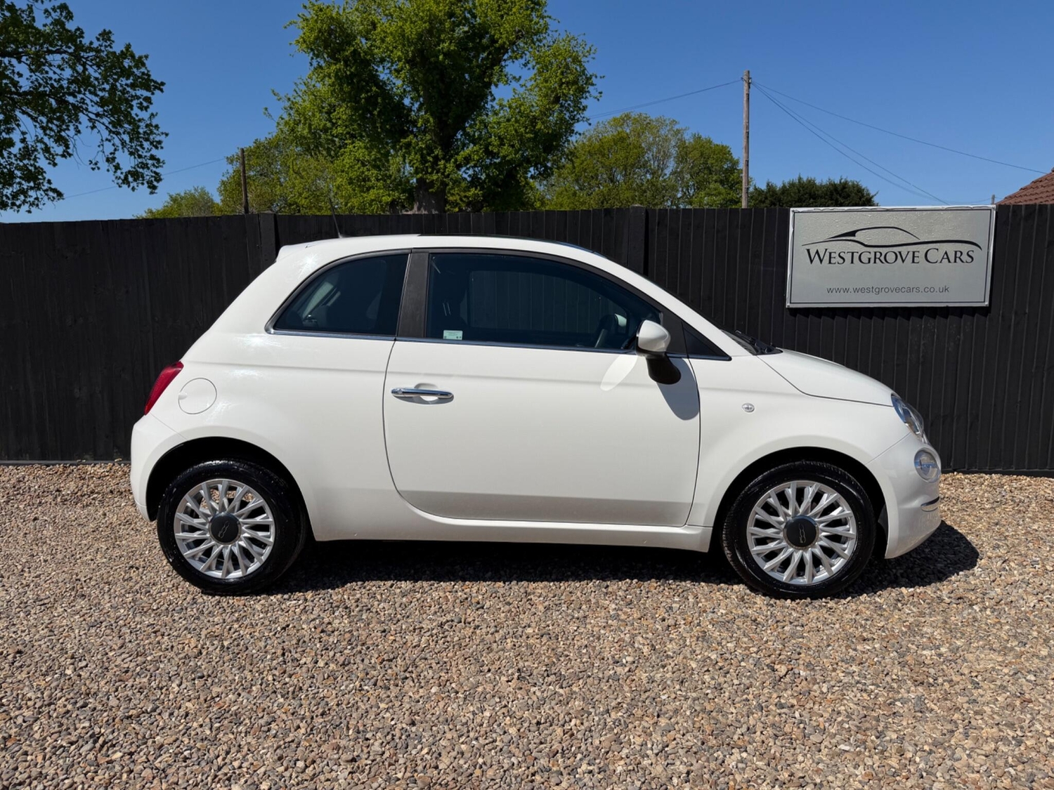 Fiat 500 Addlestone