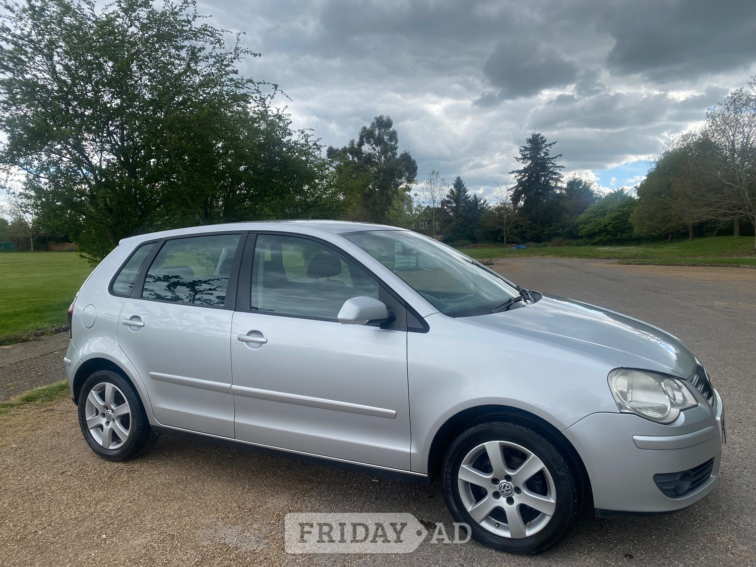 [ berth ]Volkswagen Polo