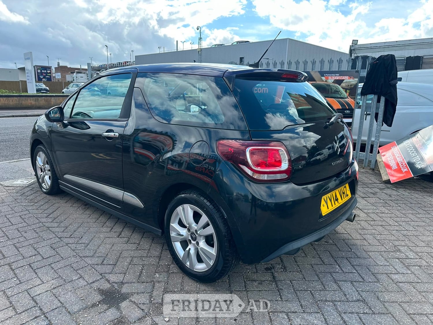[ berth ]Citroen DS3