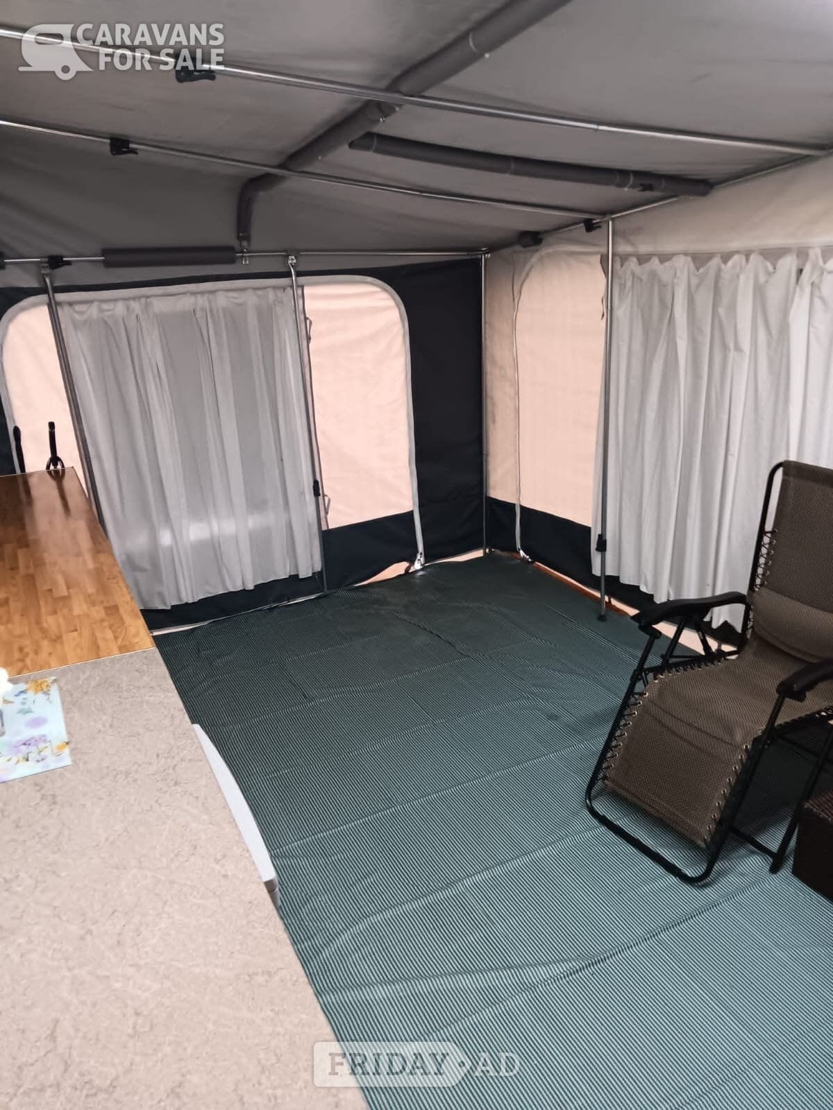 Trigano Montreux 3.0m Awning - Size L (1050-1090) - Excellent Con - 