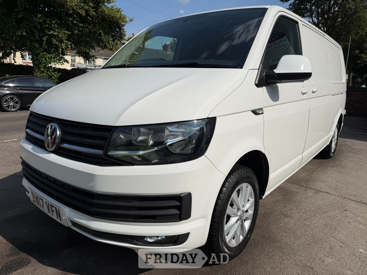 Volkswagen Transporter 2017 - Vans & Commercial Vehicles