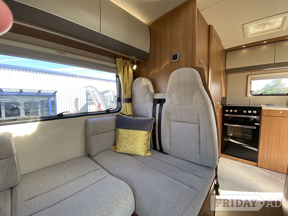 [4 berth ]Auto-Trail Imala 615