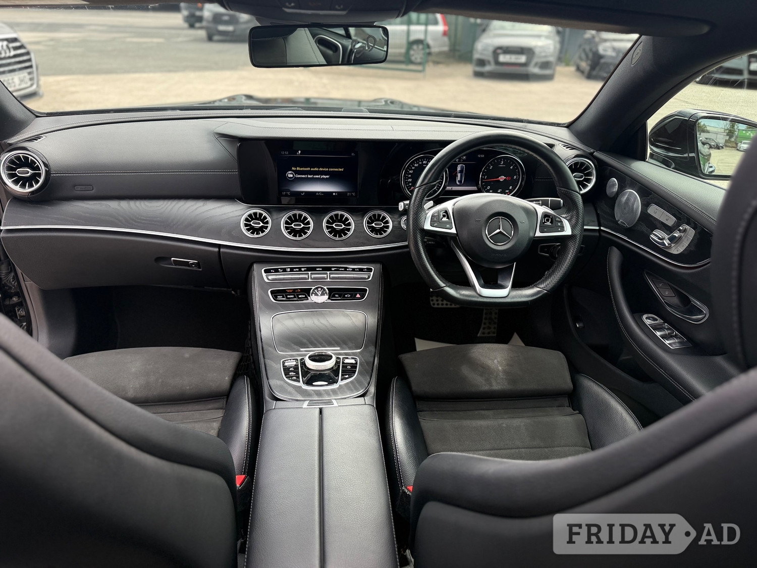 [ berth ]Mercedes-Benz E Class
