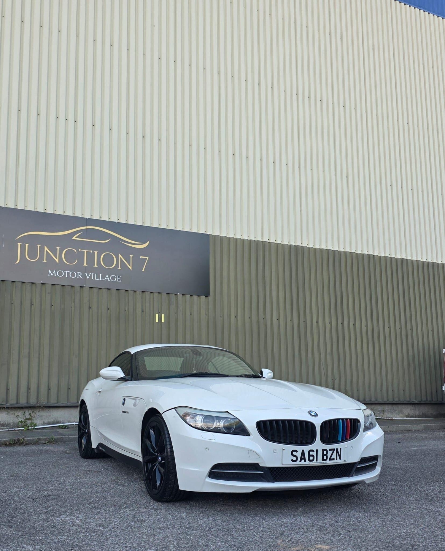 BMW Z4 2011 - Cars