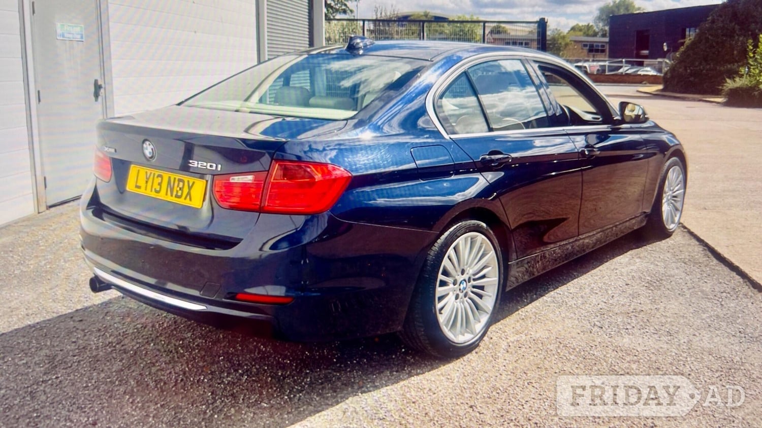 [ berth ]BMW 3 Series