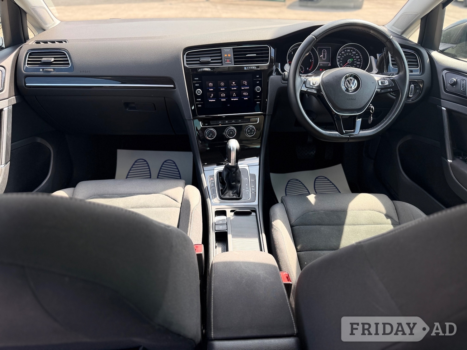 [ berth ]Volkswagen Golf