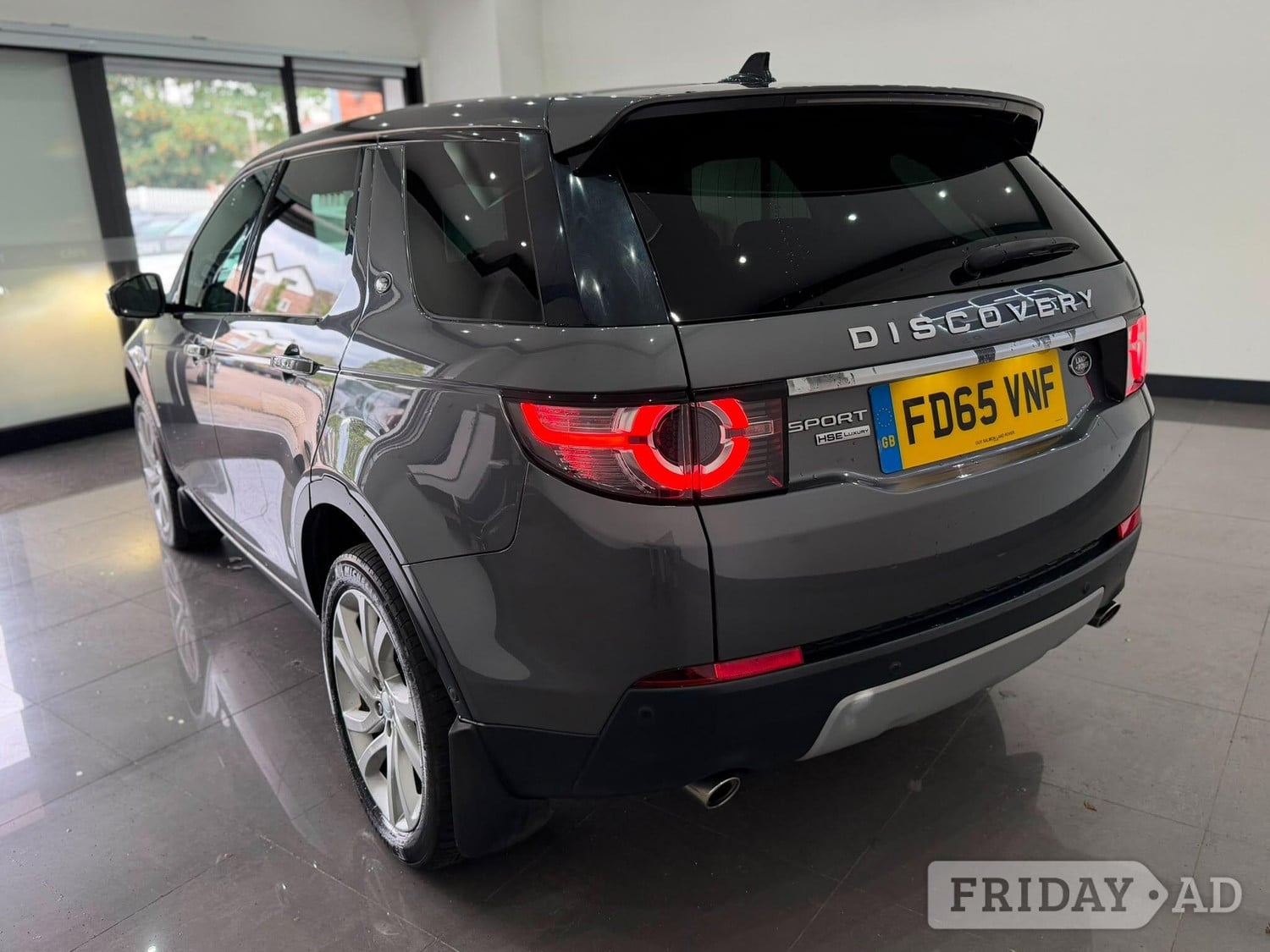 Land Rover Discovery Sport 2015 - Cars