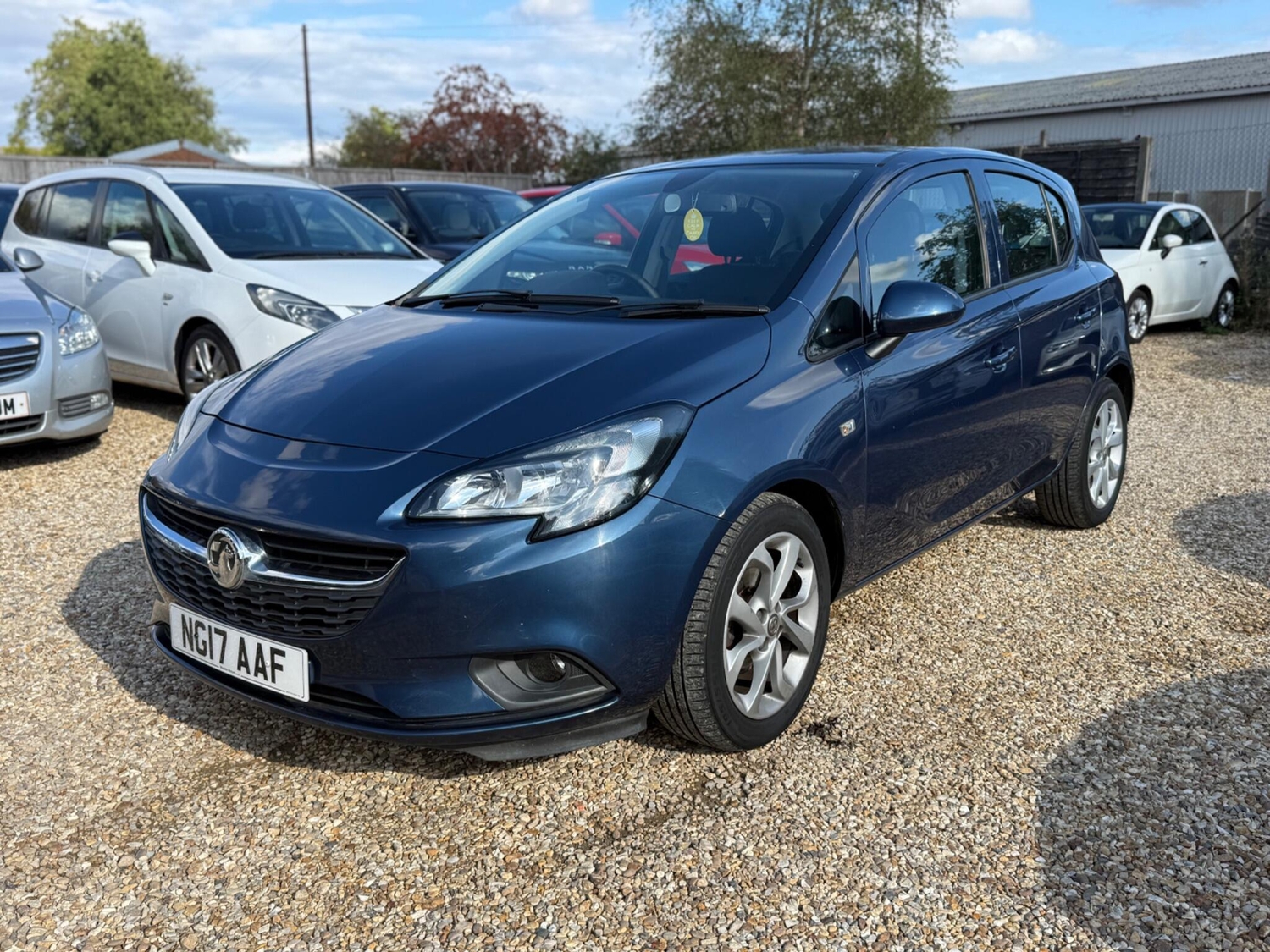 [ berth ]Vauxhall Corsa
