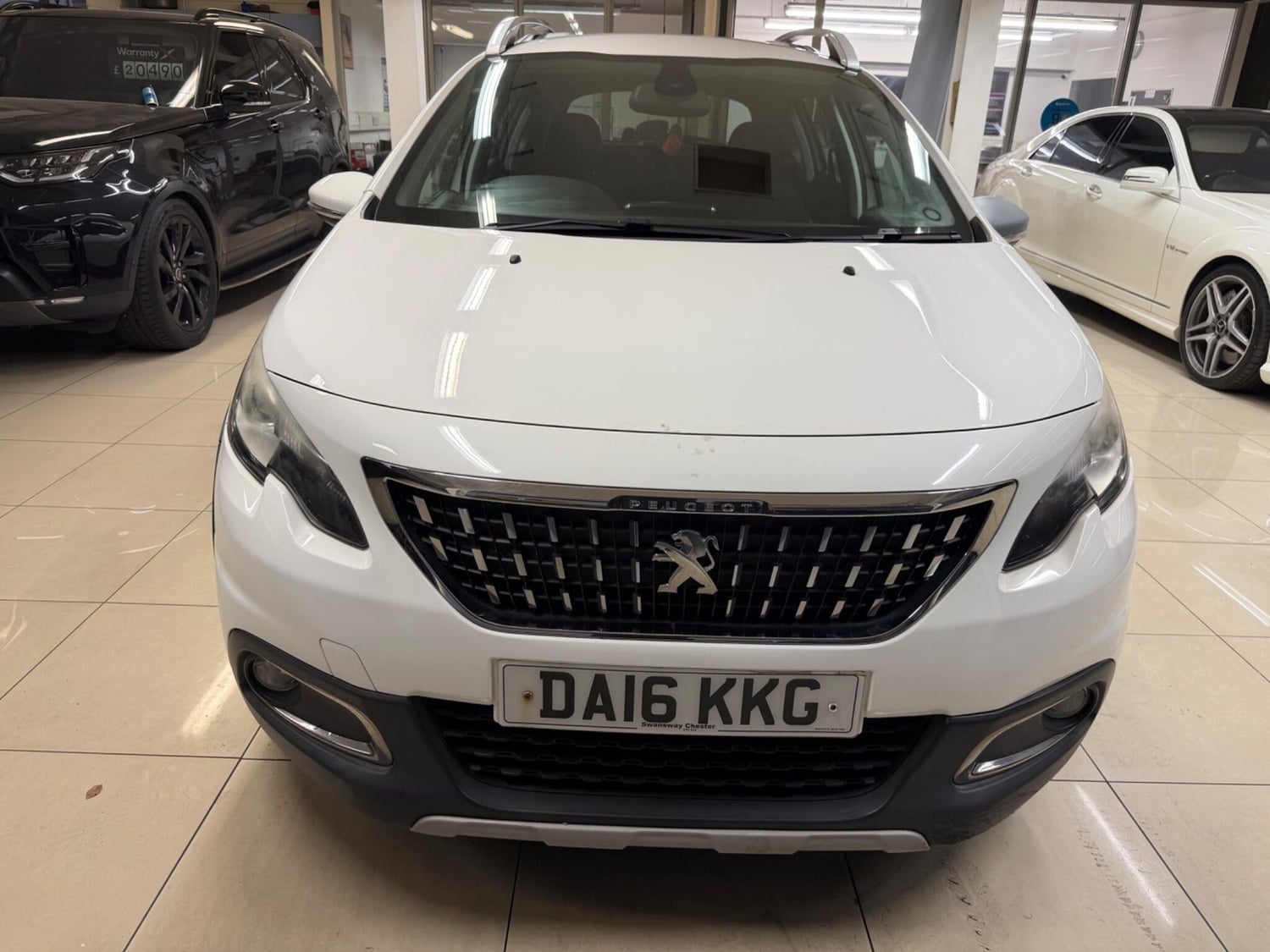 [ berth ]Peugeot 2008