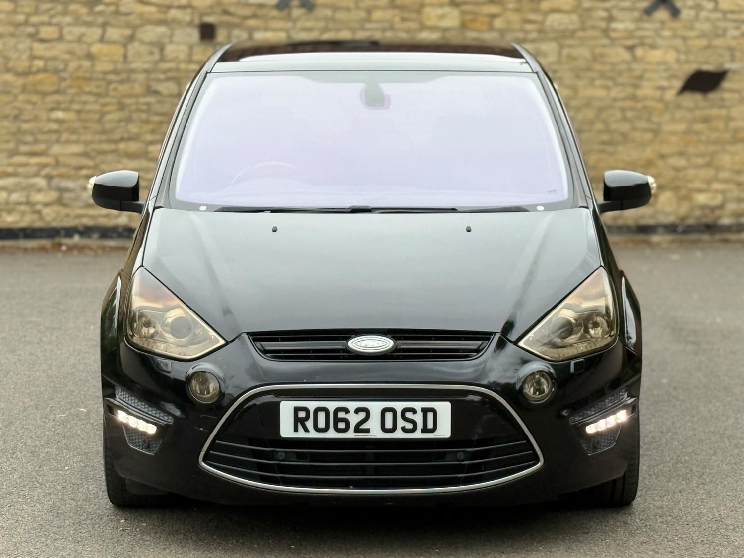 Ford S-Max 2012 - Cars in Bedford