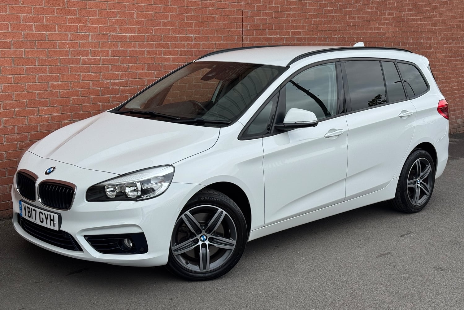 BMW 2 Series Gran Tourer 2017 - Cars