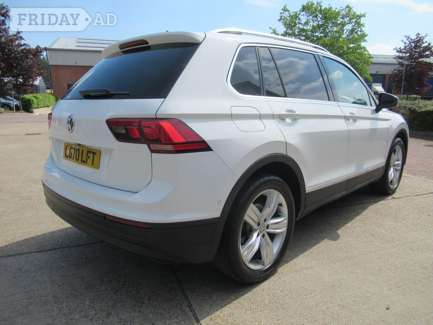 [ berth ]Volkswagen Tiguan