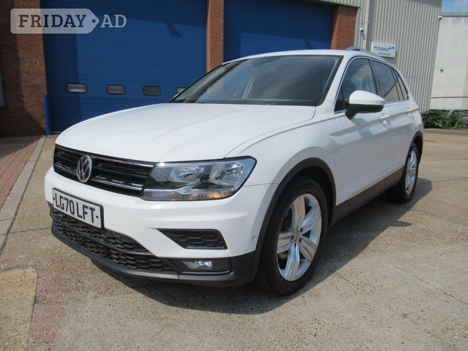 Volkswagen Tiguan 2020 - Cars