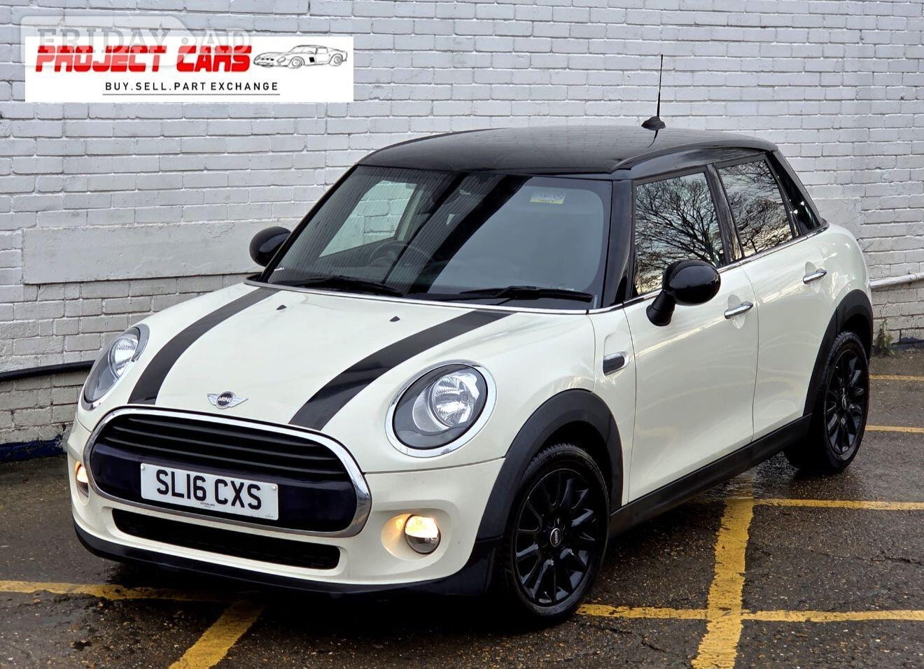 Mini Hatch 2015 in Ashford