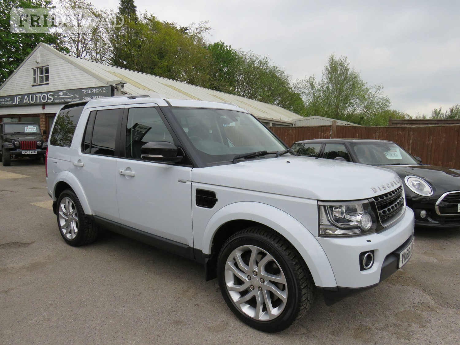 Land Rover Discovery 4 2016 - Cars in Wadhurst